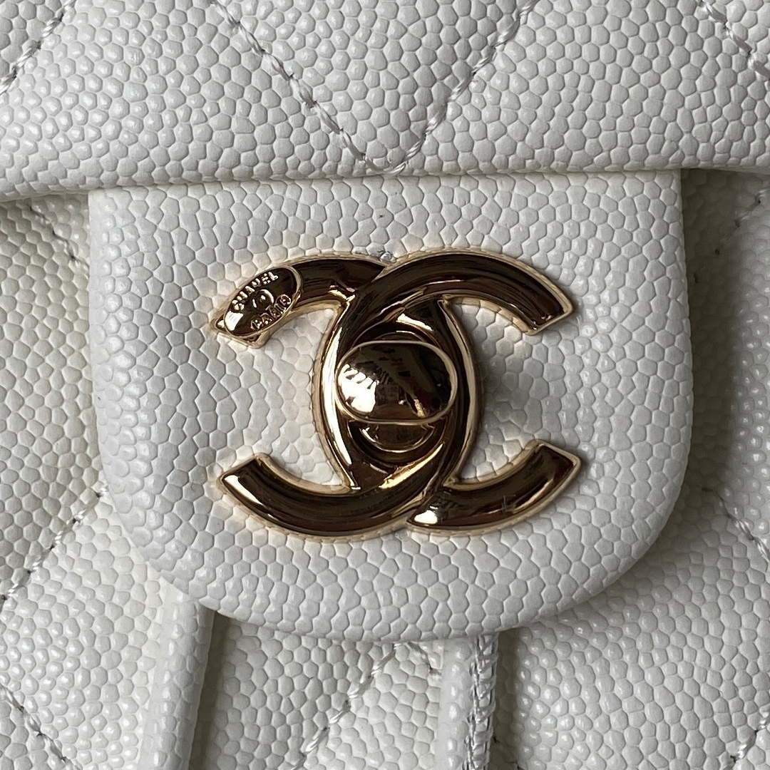 Chanel AS4059 Large Backpack Grained Shiny Calfskin & Gold-Tone Metal White - Default Title - View 3