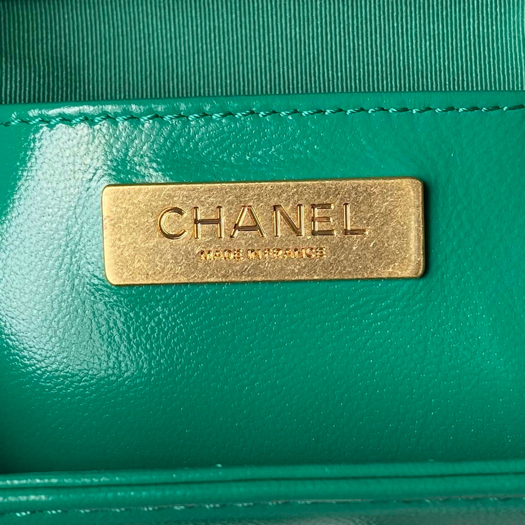 Chanel AS4109 Mini Flap bag With top handle Shiny Lambskin & Gold-Tone Metal Green