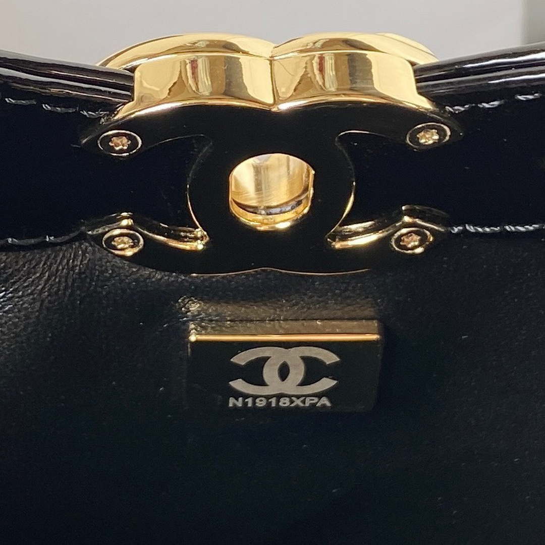 Chanel AS4133 mini Bi-color Chain patent leather Bag Wine Red - Default Title - View 9