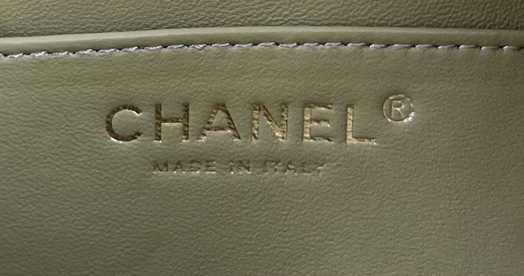 Chanel AS4151 Small Flap Bag With Top Handle Lambskin & Wenge Wood Matcha green