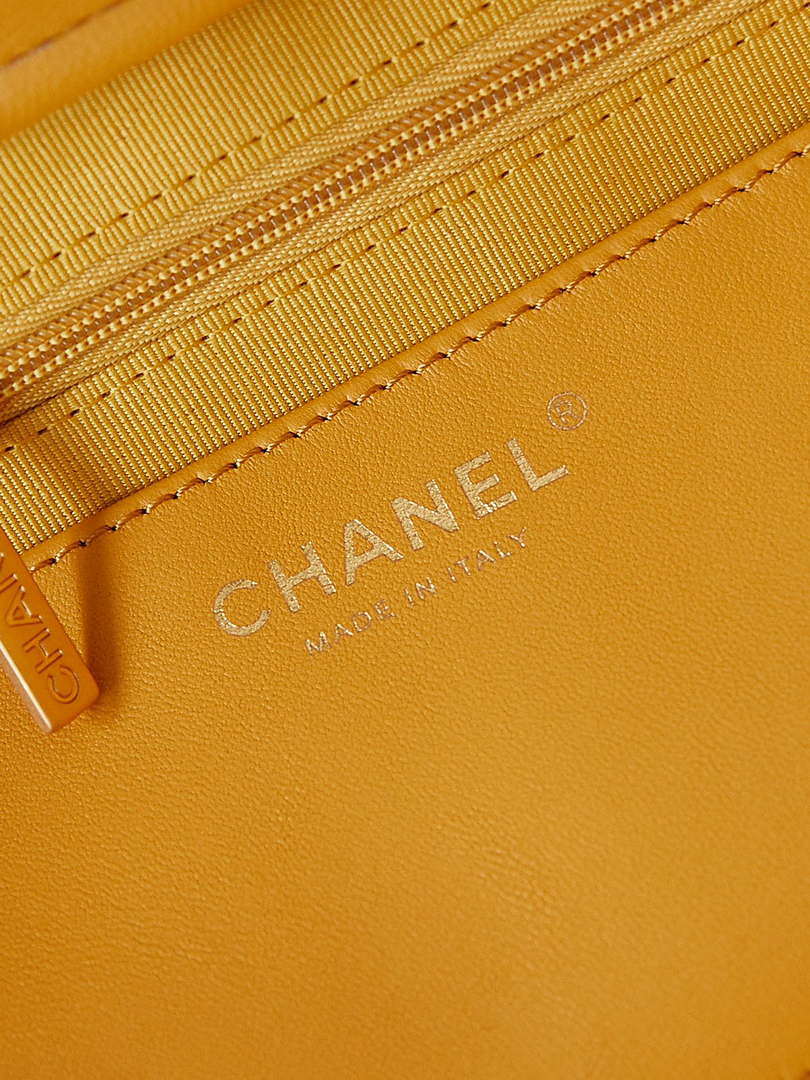 Chanel AS4188 Small Hobo Bag Shiny lambskin Gold Metal Yellow