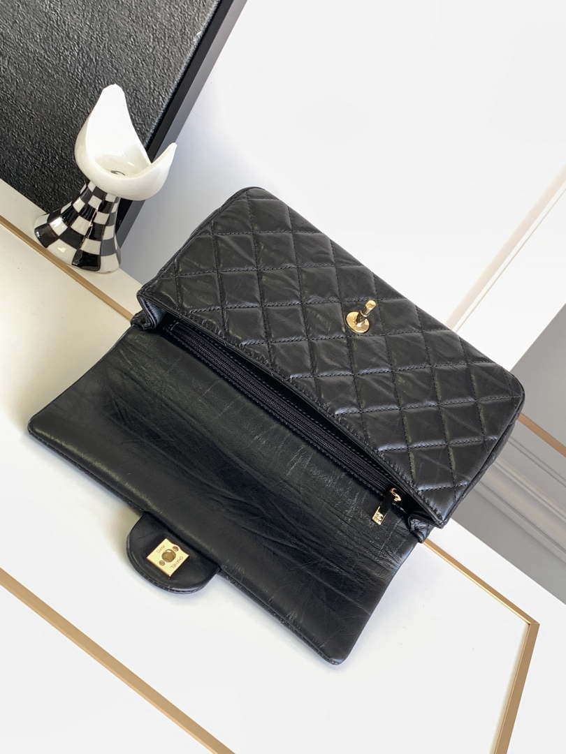 Chanel AS4199 Clutch Lambskin Gold tone Metal Black - Default Title - View 3