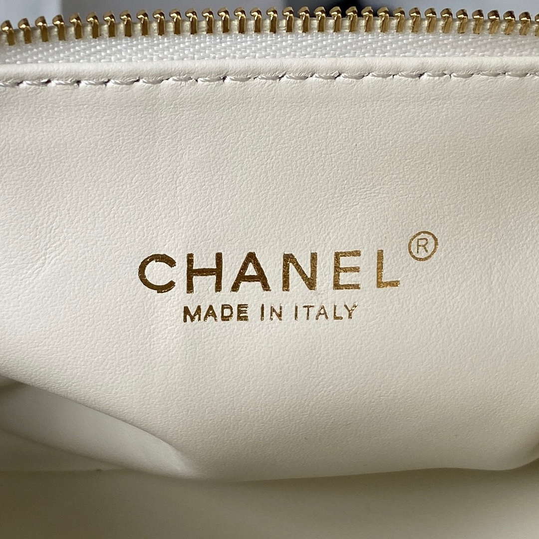 Chanel AS4201 Bag With Top Handle Calfskin White - Default Title - View 7