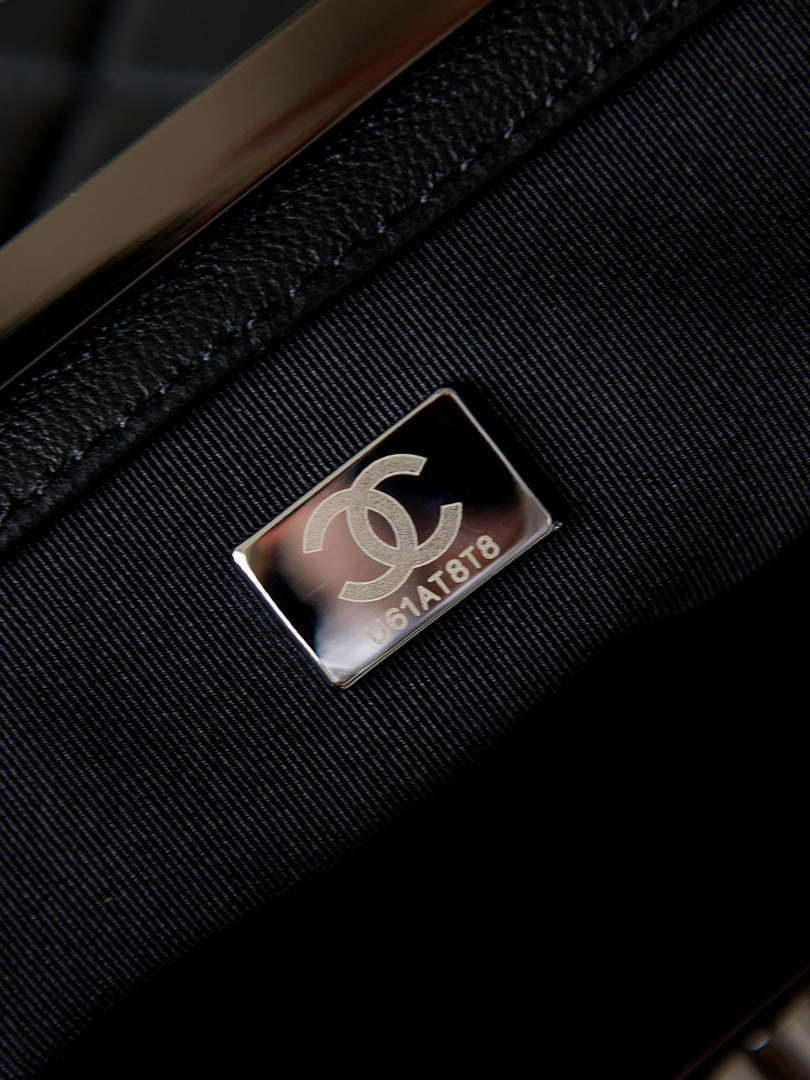 Chanel AS4222 Shopping Bag Aged Shiny Lambskin  Crystal Pearls & Black Metal Black