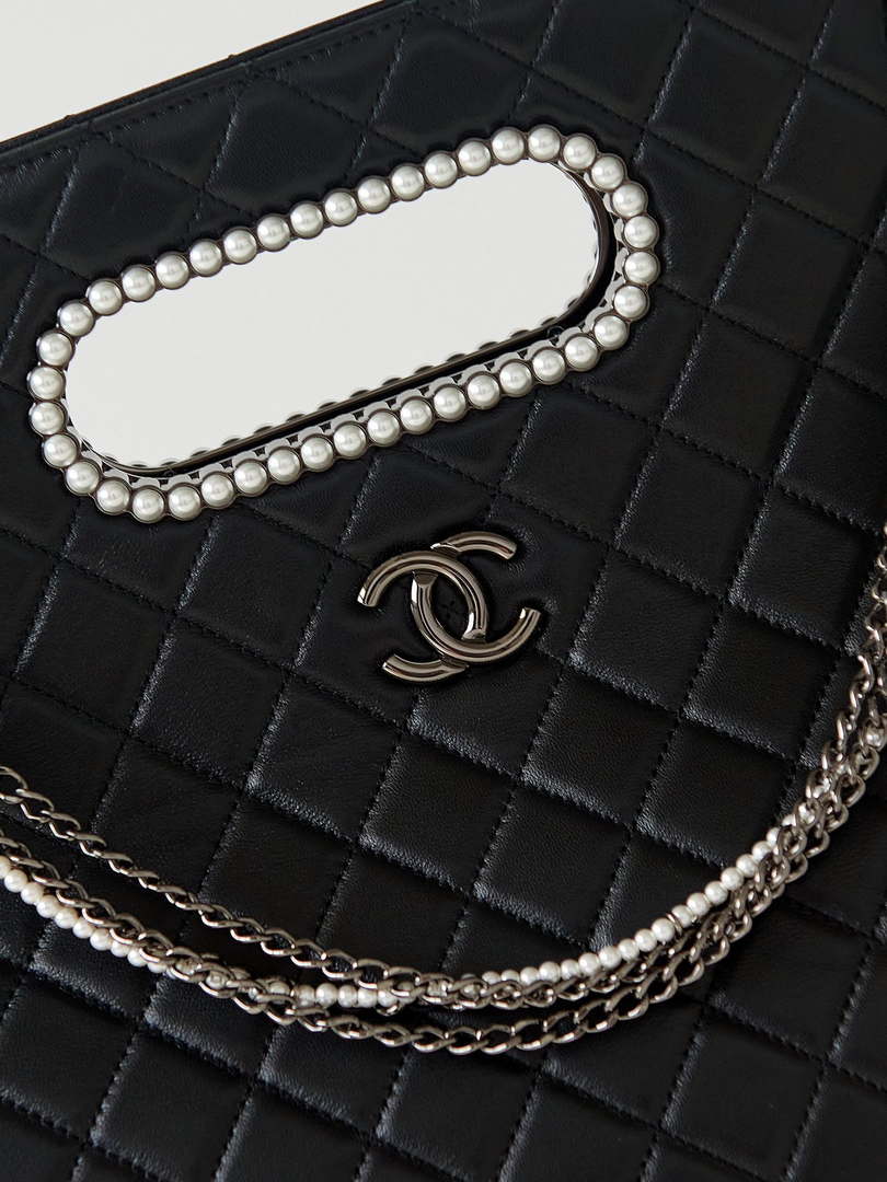 Chanel AS4223 Large Shopping Bag Aged Shiny Lambskin Crystal Pearls & Black Metal Black