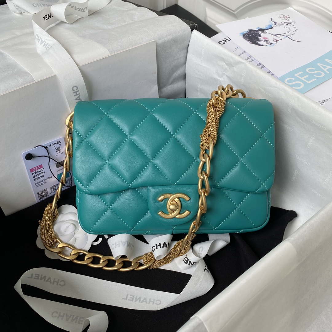 Chanel AS4231 Small Flap Bag Lambskin Green - Default Title - View 1