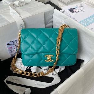 Chanel AS4231 Small Flap Bag Lambskin Green - Default Title - View 1