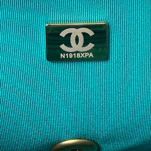 Chanel AS4231 Small Flap Bag Lambskin Green - Default Title - View 9