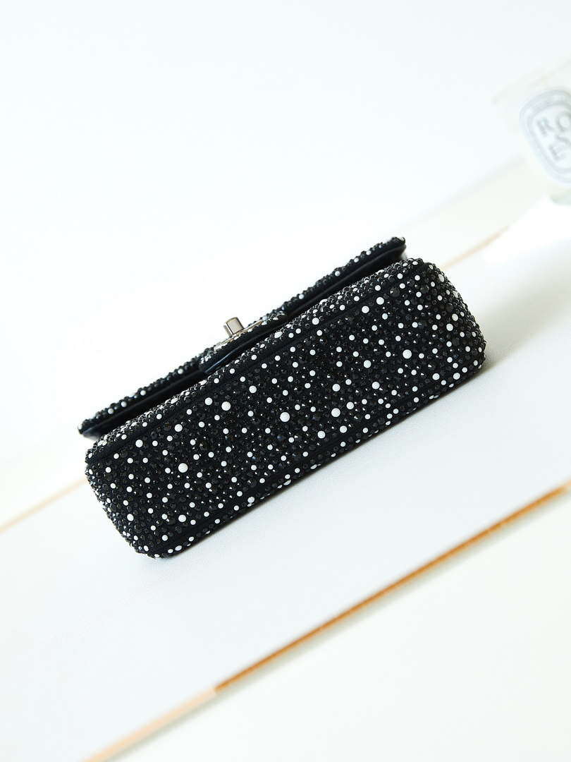 Chanel AS4268 EVENING Bag Strass Crystal Pearls & Ruthenium-Finish Metal