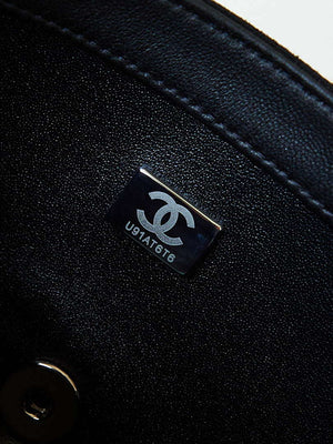 Chanel AS4268 EVENING Bag Strass Crystal Pearls & Ruthenium-Finish Metal - Default Title - View 8