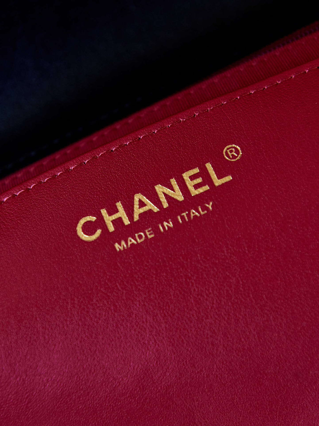 Chanel AS4305 Small Flap bag 23K Lambskin Black