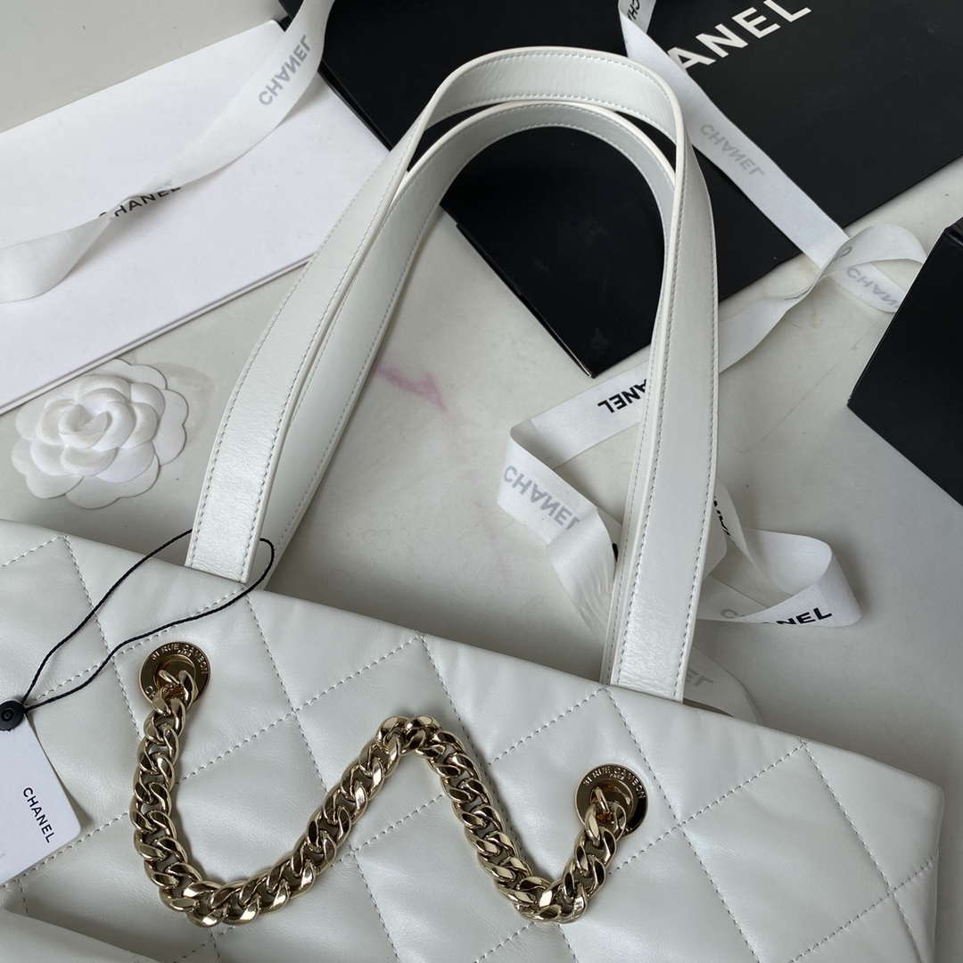 Chanel AS4359 Shopping Bag Shiny Lambskin Gold Metal White - Default Title - View 4