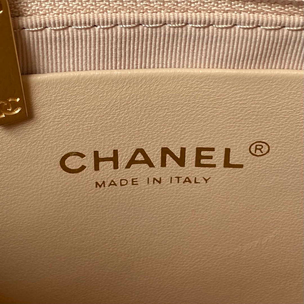 Chanel AS4368 Large HOBO Bag Shiny Crumpled Lambskin & Gold-Tone Metal Apricot