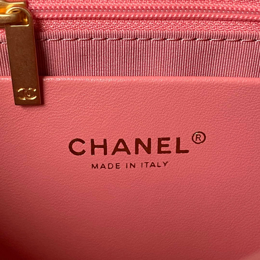 Chanel AS4368 Large HOBO Bag Shiny Crumpled Lambskin & Gold-Tone Metal Pink