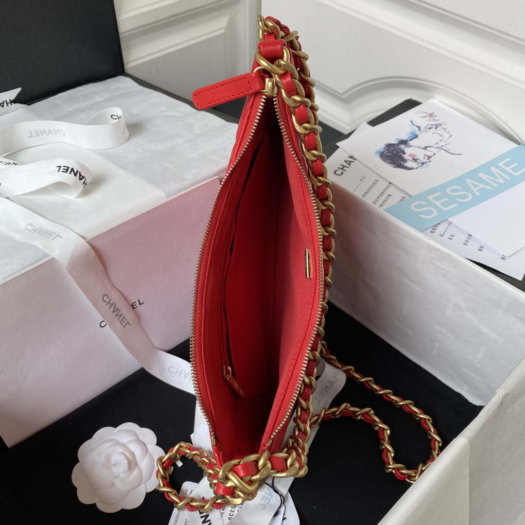 Chanel AS4368 Large HOBO Bag Shiny Crumpled Lambskin & Gold-Tone Metal Red