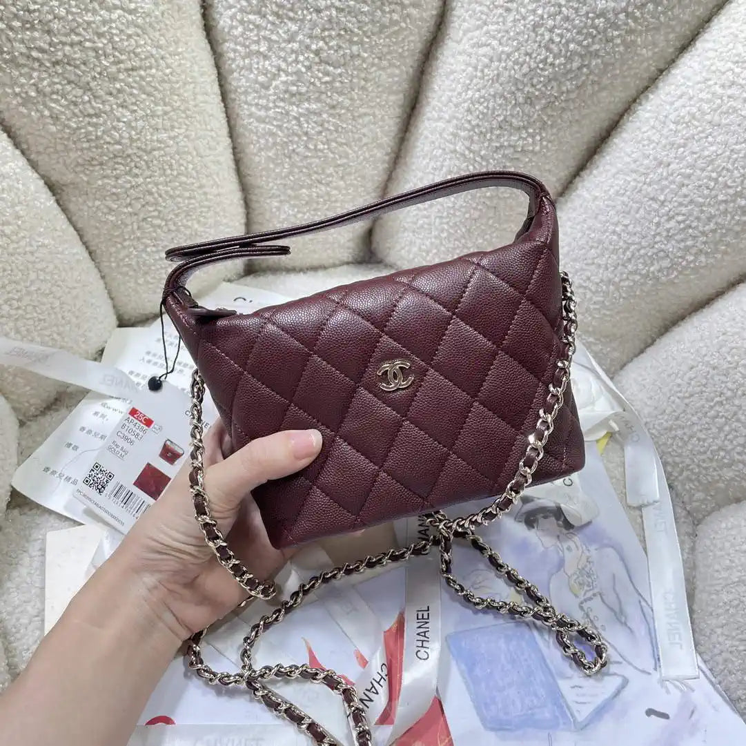 Chanel AS4386 Clutch with chain Grained Shiny Calfskin Wine Red