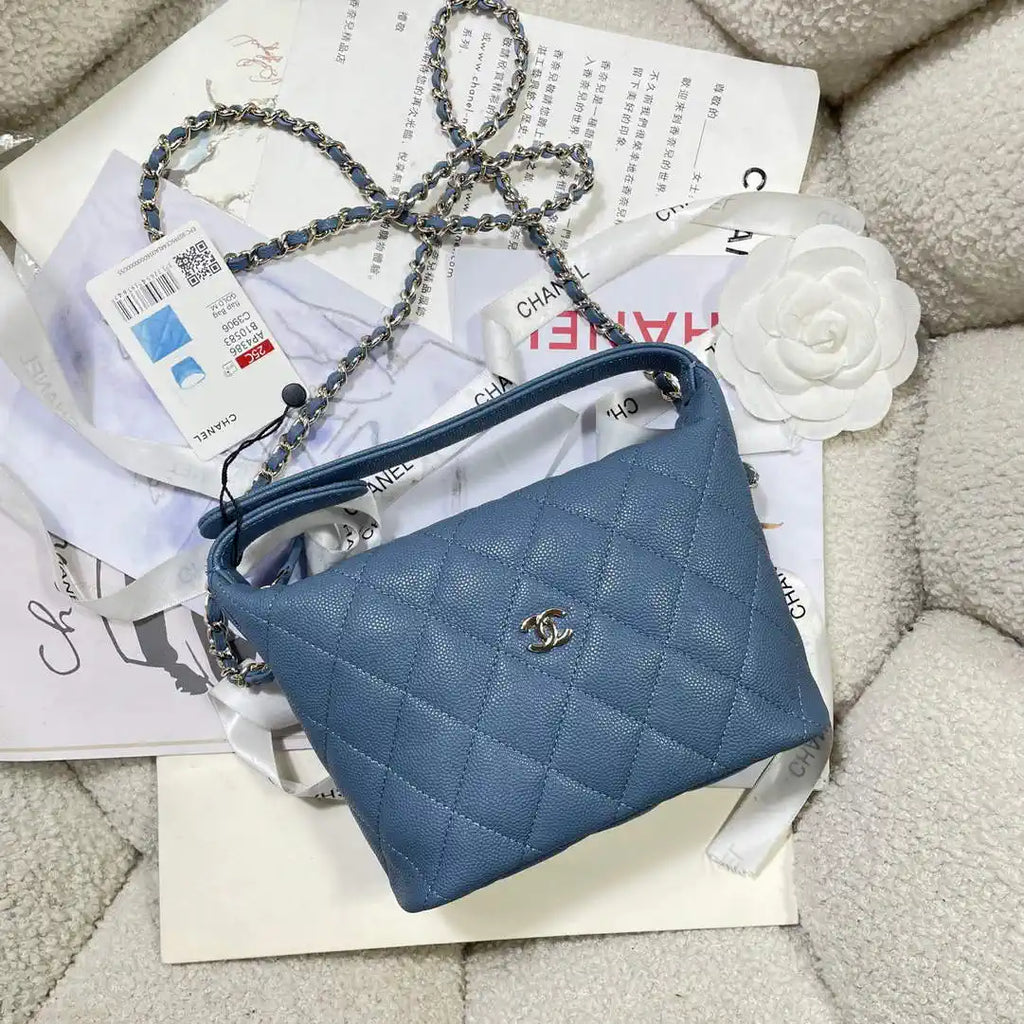 Chanel AS4386 Clutch with chain Grained Shiny Calfskin Blue