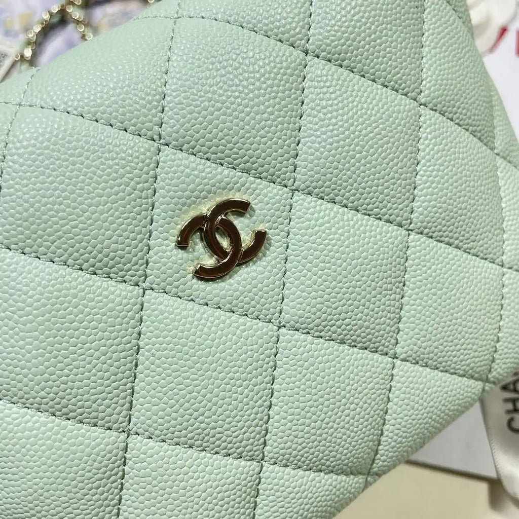 Chanel AS4386 Clutch with chain Grained Shiny Calfskin Ligth Green