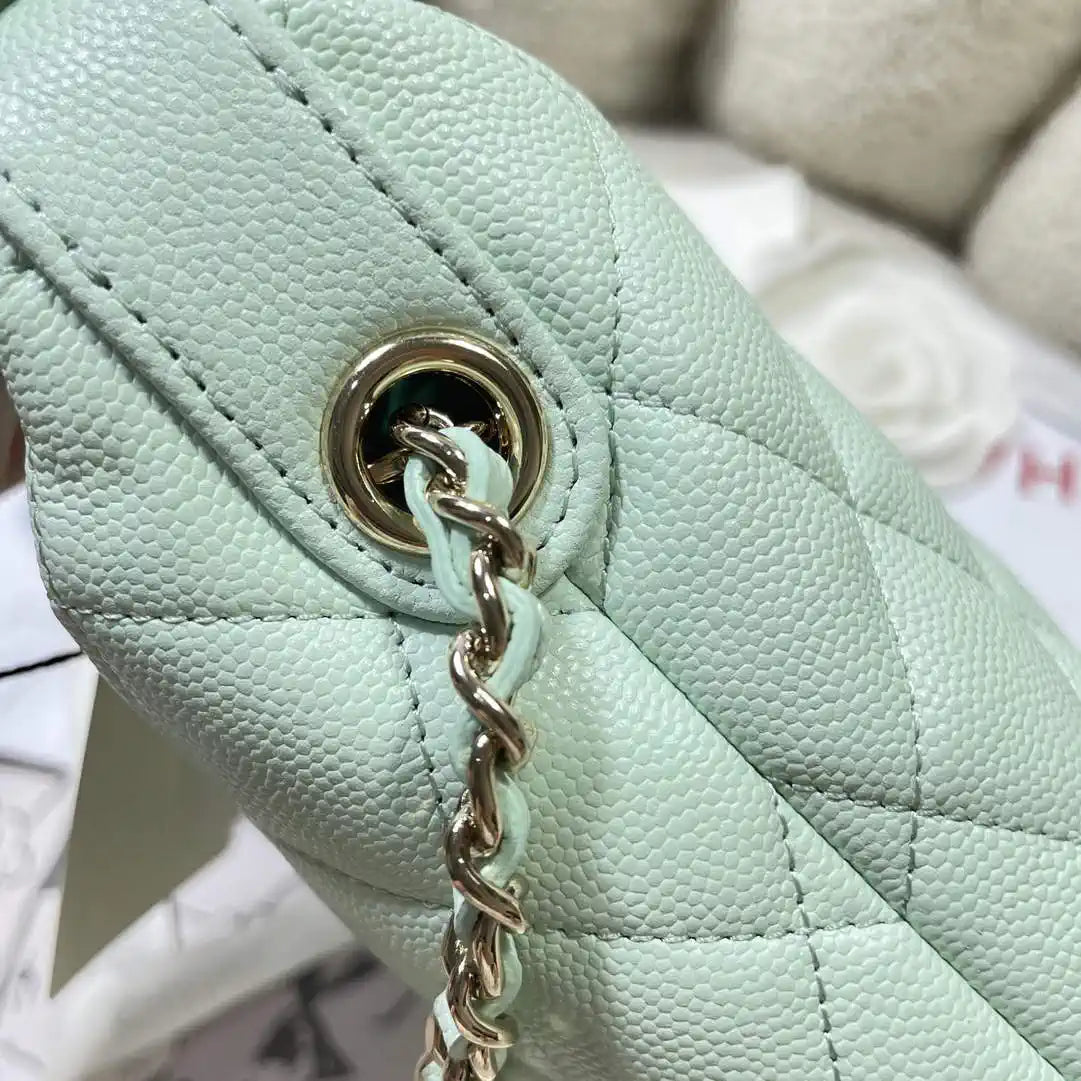 Chanel AS4386 Clutch with chain Grained Shiny Calfskin Ligth Green
