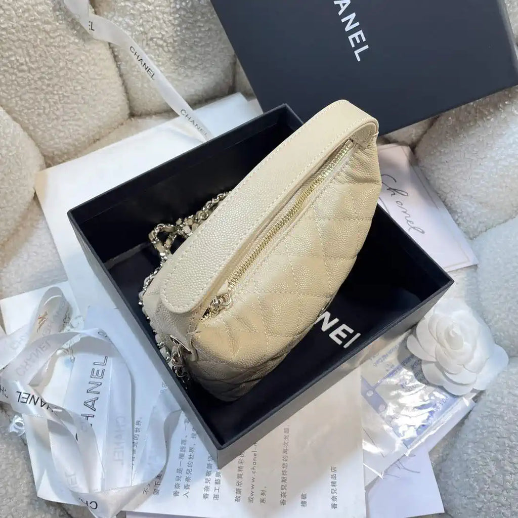 Chanel AS4386 Clutch with chain Grained Shiny Calfskin Apricot