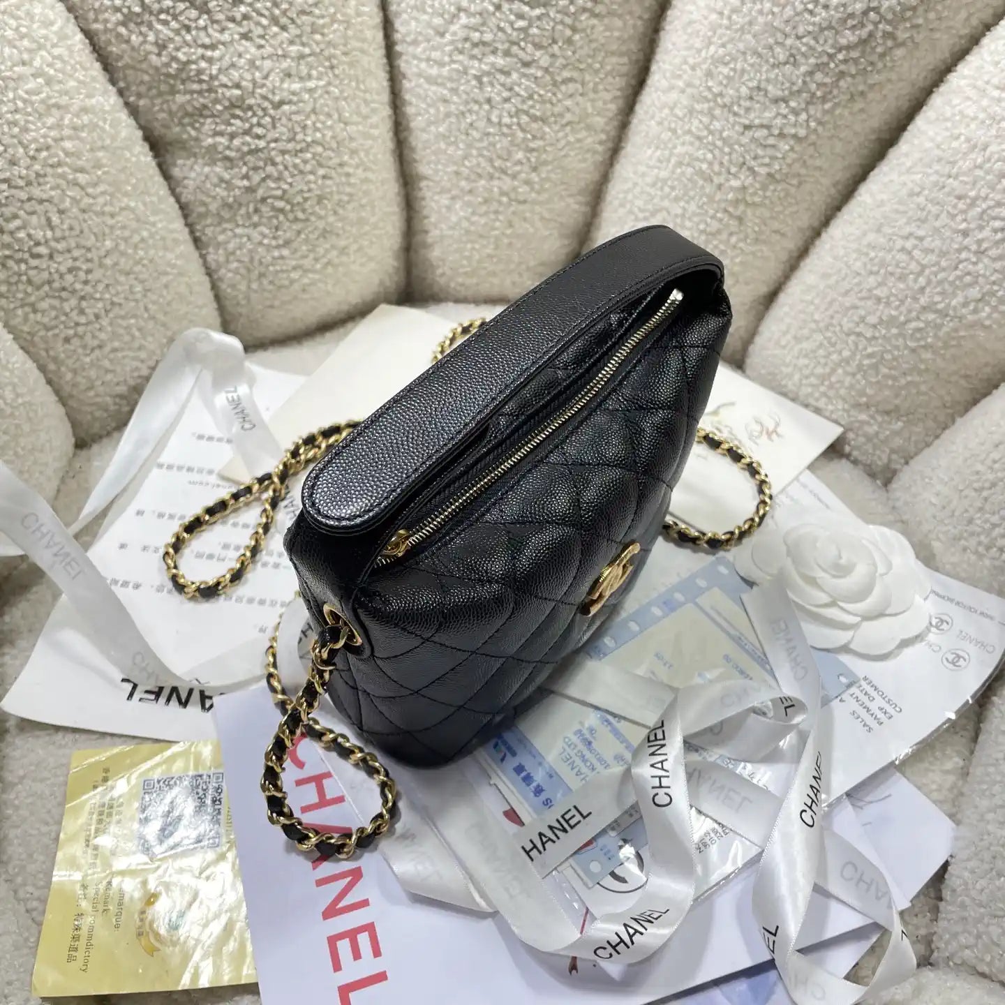 Chanel AS4386 Clutch with chain Grained Shiny Calfskin Black