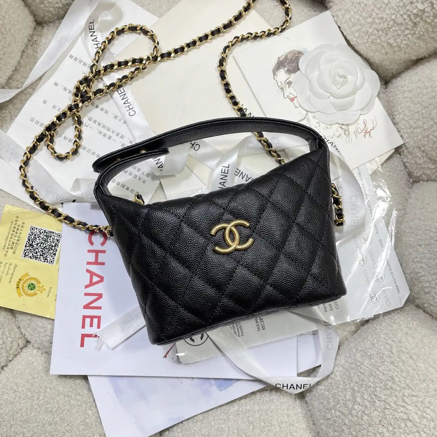 Chanel AS4386 Clutch with chain Grained Shiny Calfskin Black