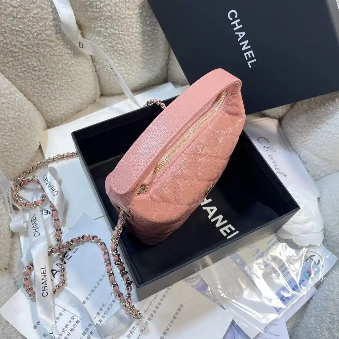 Chanel AS4386 Clutch with chain Grained Shiny Calfskin Pink