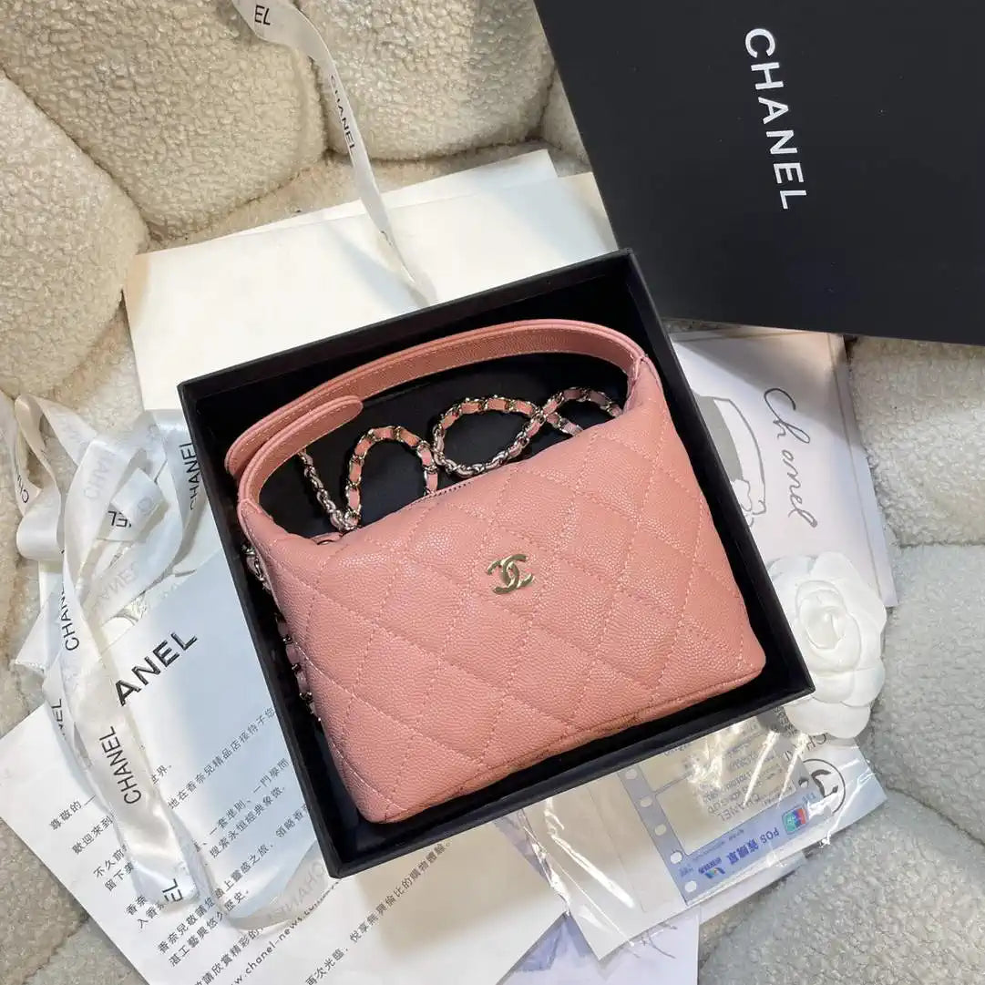 Chanel AS4386 Clutch with chain Grained Shiny Calfskin Pink