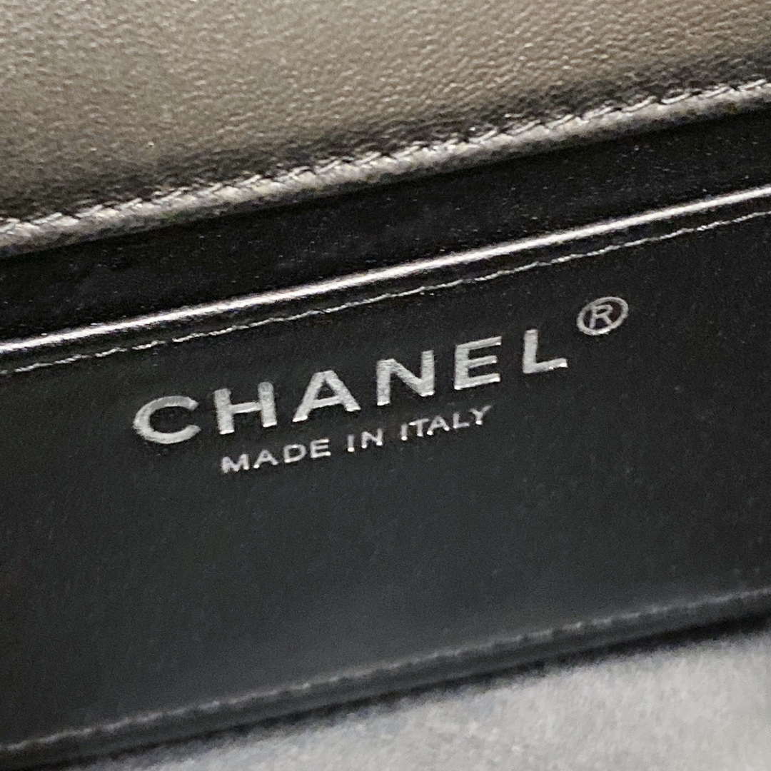 Chanel AS4388 Small Flap Bag Patent Calfskin & Black Metal Pink