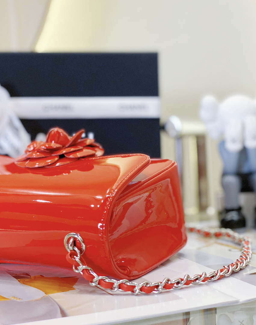 Chanel AS4388 Small Flap Bag Patent Calfskin & Gold Metal Red - Default Title - View 6