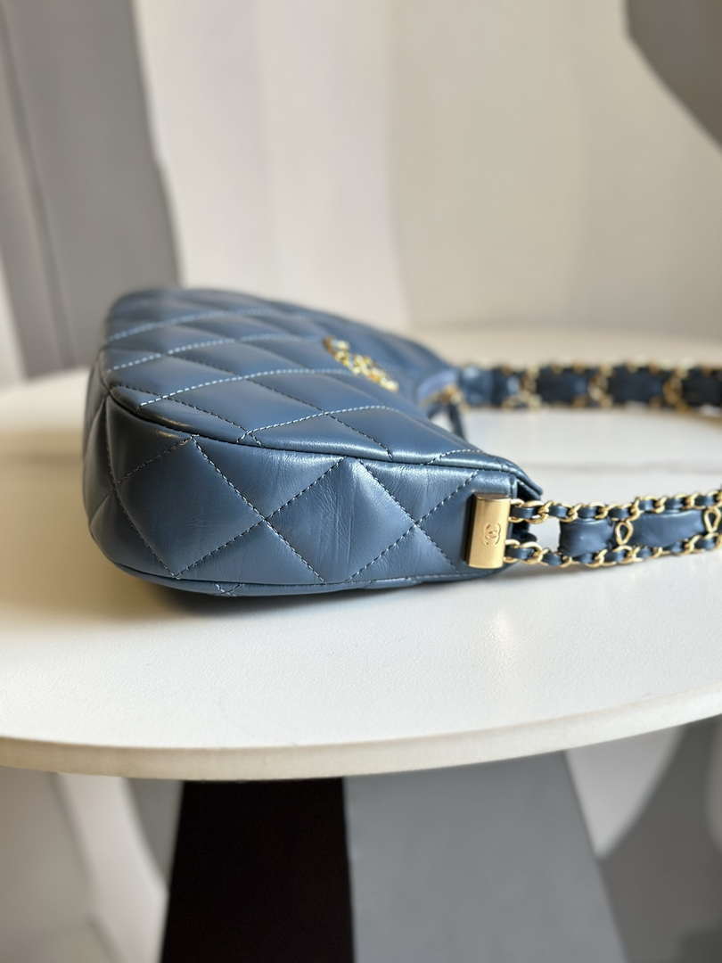 Chanel AS4422 23K Hobo Bag Lambskin Gold Metal Navy Blue