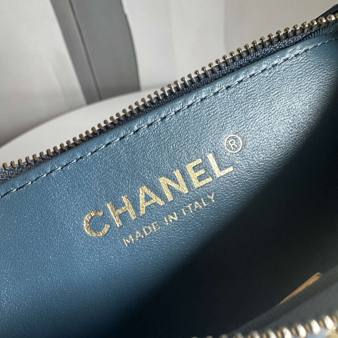 Chanel AS4422 23K Hobo Bag Lambskin Gold Metal Navy Blue