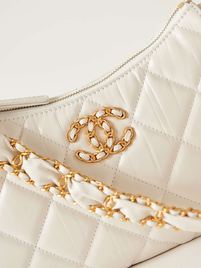 Chanel AS4422 23K Hobo Bag Lambskin Gold Metal White - Default Title - View 2