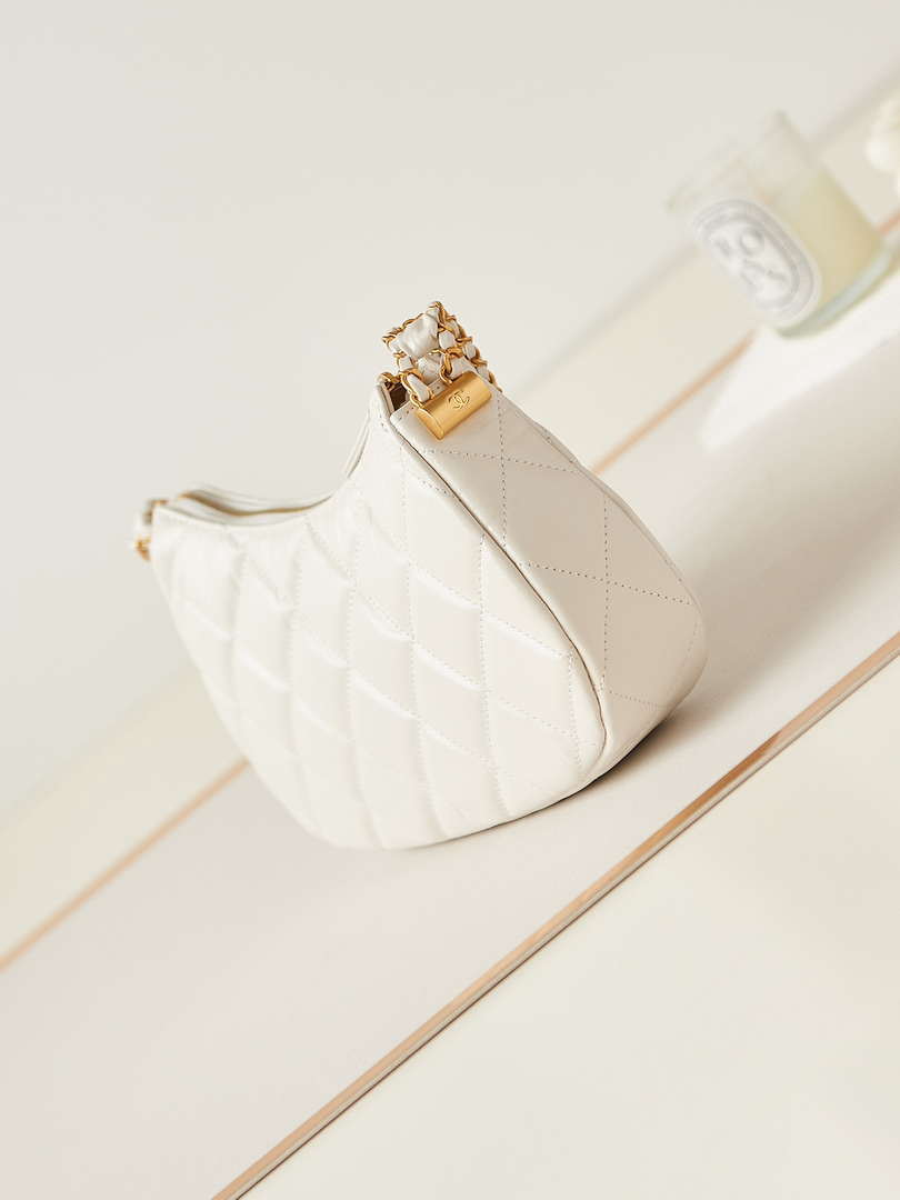 Chanel AS4422 23K Hobo Bag Lambskin Gold Metal White