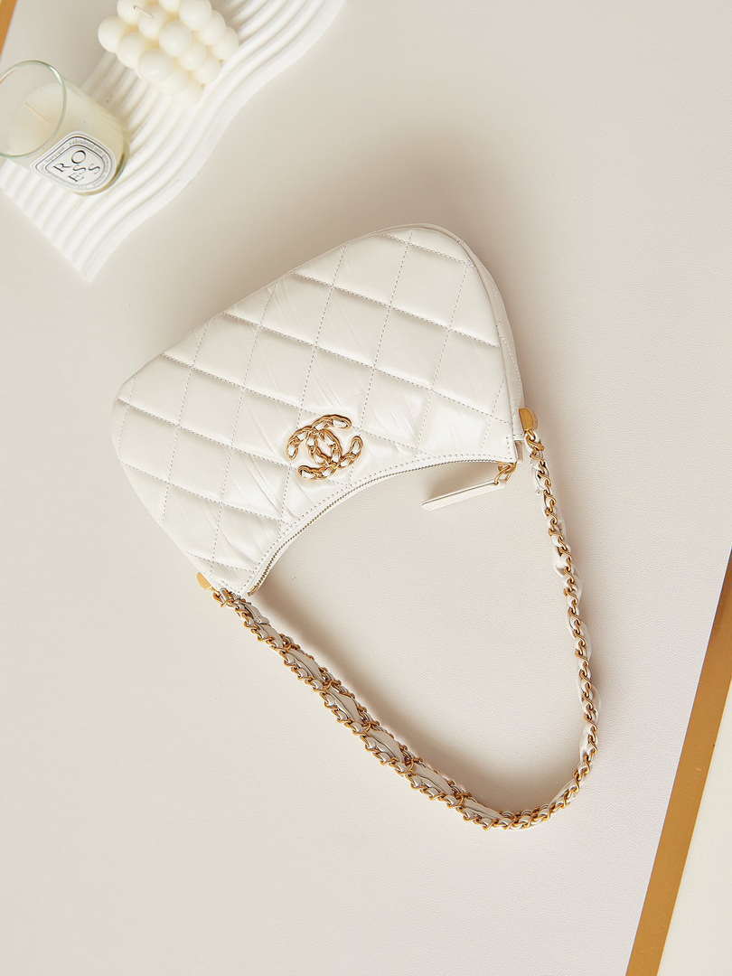Chanel AS4422 23K Hobo Bag Lambskin Gold Metal White