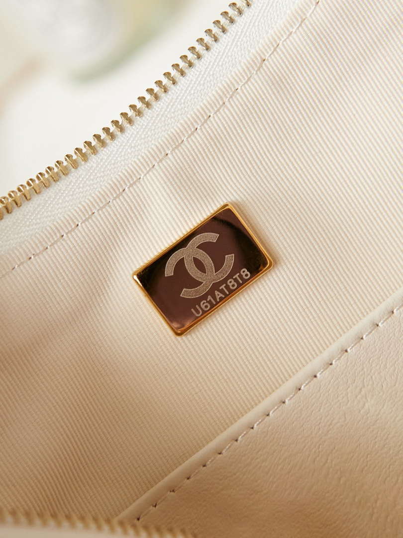 Chanel AS4422 23K Hobo Bag Lambskin Gold Metal White - Default Title - View 9