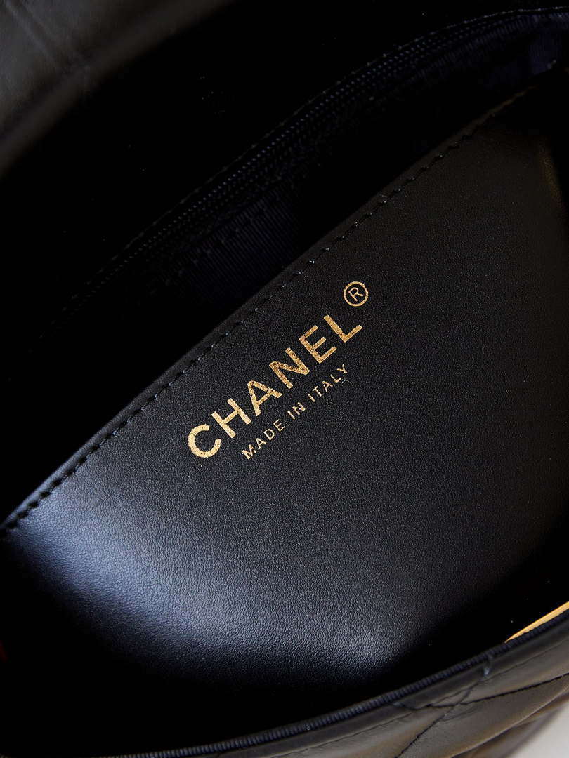 Chanel AS4423 Flap Lambskin bag Black