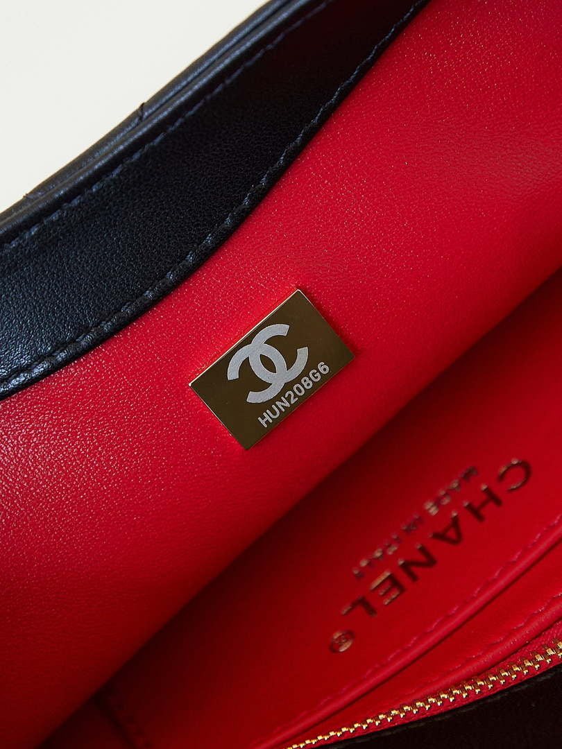 Chanel 23K AS4452 Flap Bag Lambskin With Pearl & Metal Chain Black - Default Title - View 9