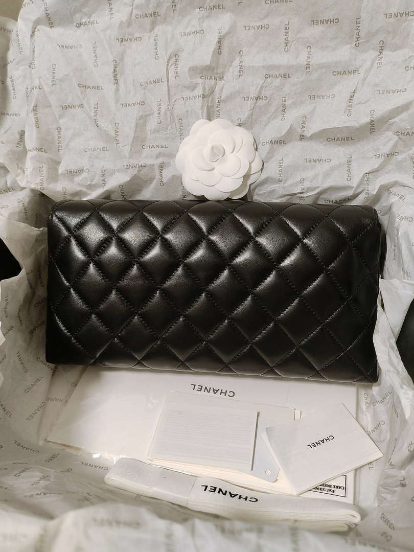 Chanel AS4455 CLUTCH Lambskin Imitation Pearls & Gold Metal Black - Default Title - View 5