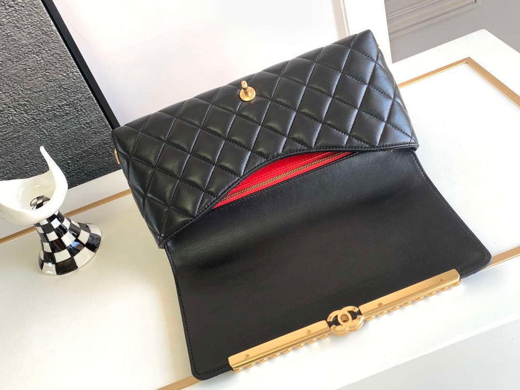 Chanel AS4455 CLUTCH Lambskin Imitation Pearls & Gold Metal Black