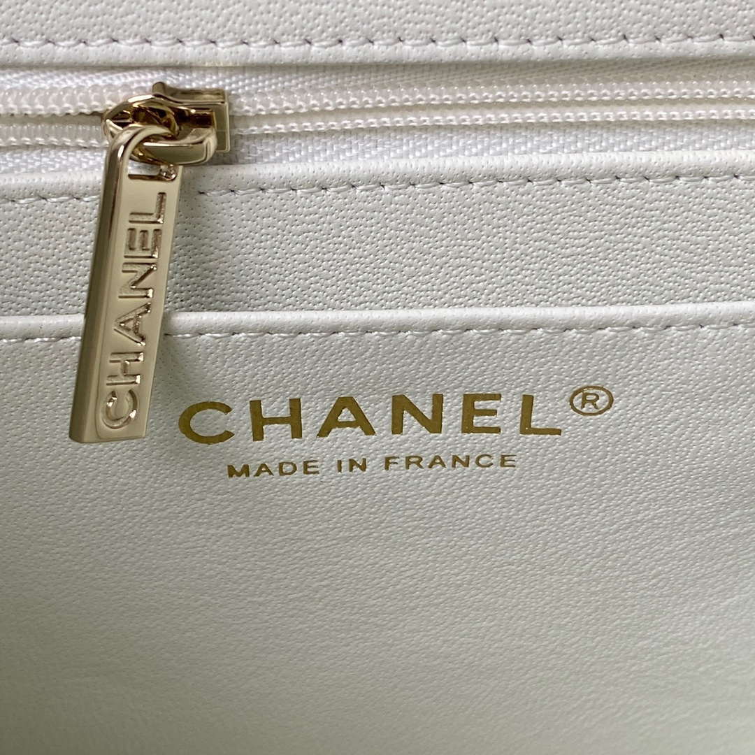 Chanel AS4469 Small BOX Bag Shiny Calfskin & Gold-Tone Metal White - Default Title - View 8