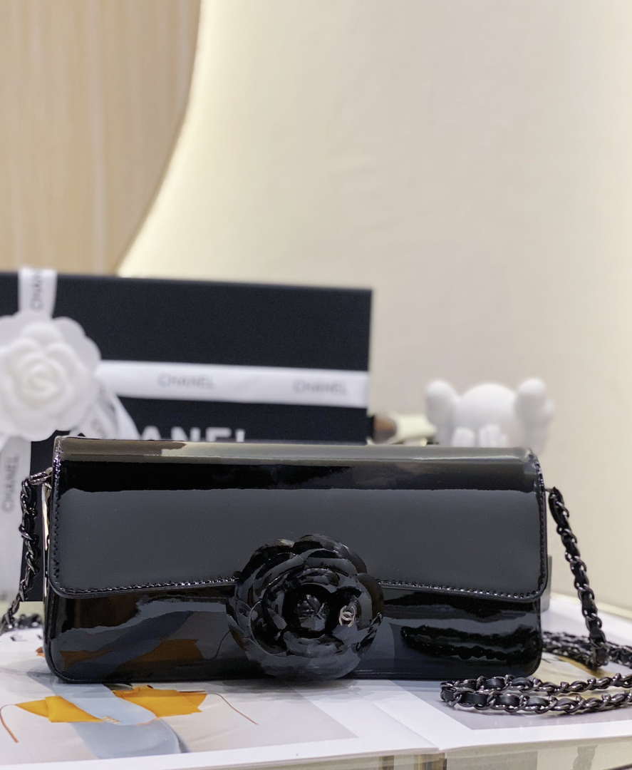 Chanel AS4498 Clutch Flap Bag Patent Calfskin & Gold Metal Black