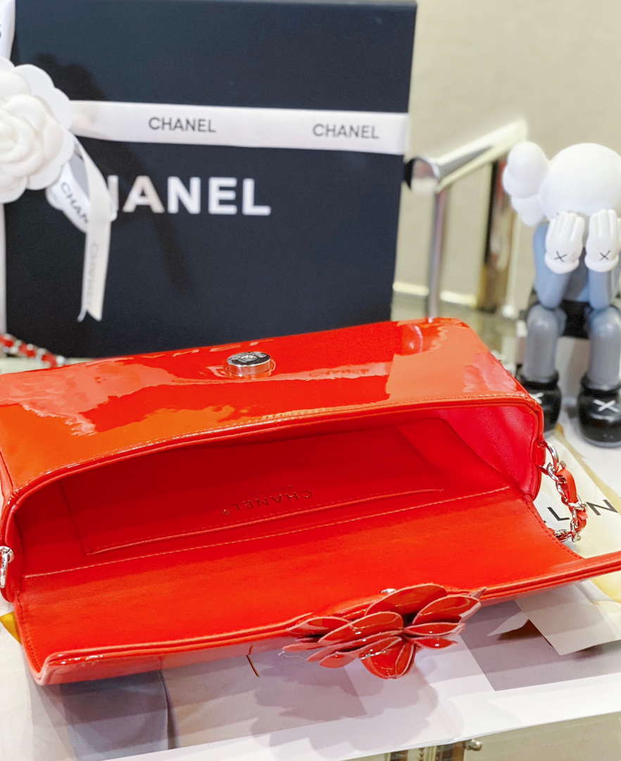 Chanel AS4498 Clutch Flap Bag Patent Calfskin & Gold Metal Red - Default Title - View 7