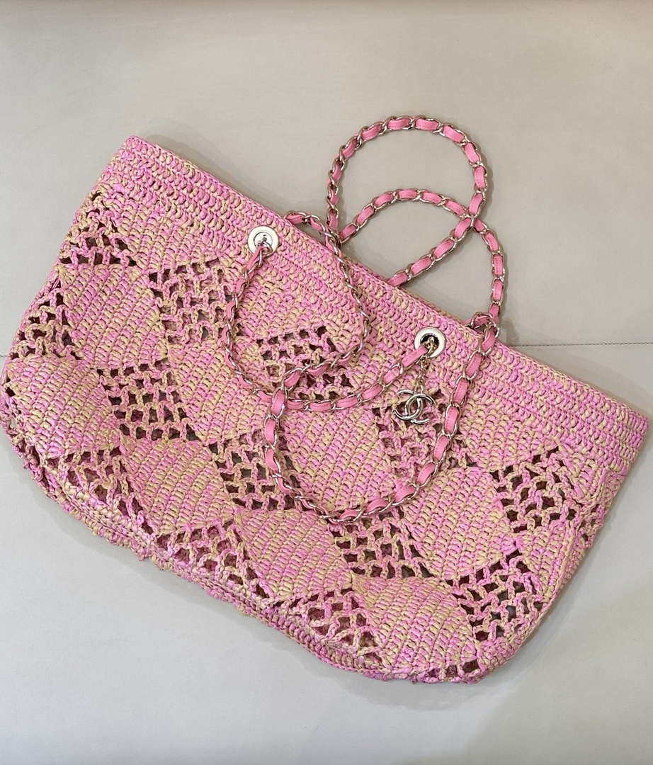 Chanel AS4576 25SS Shopping Bag Pink Raffia