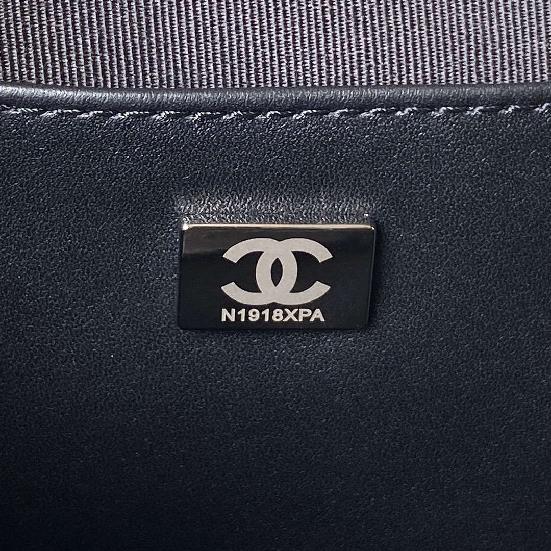 Chanel AS4579 Star Handbag metallic Lambskin Black metal Black - Default Title - View 8