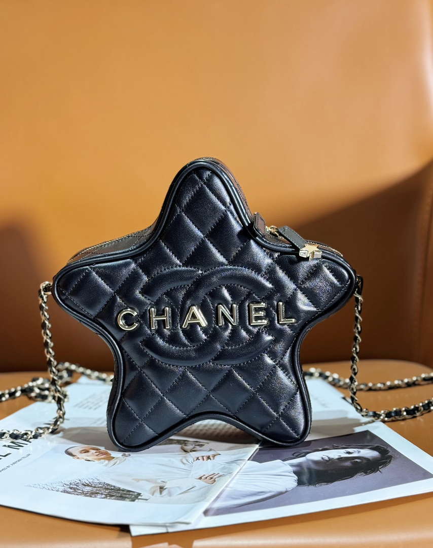 Chanel AS4579 Star Handbag metallic Lambskin gold metal Black