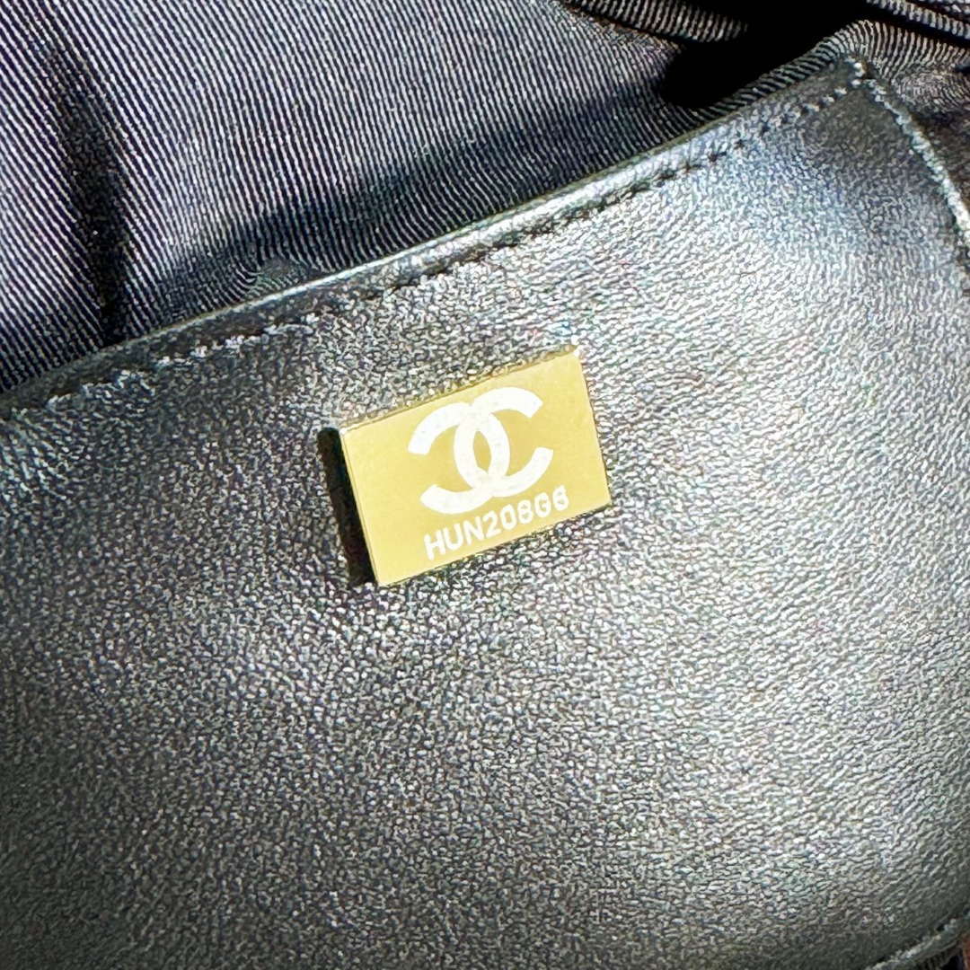 Chanel AS4579 Star Handbag metallic Lambskin gold metal Black - Default Title - View 10
