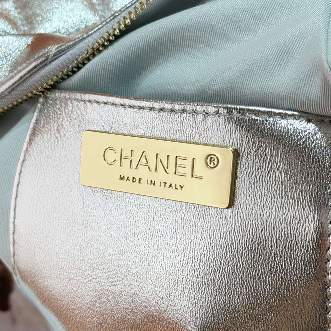 Chanel AS4579 Star Handbag metallic Lambskin gold metal Silver - Default Title - View 8