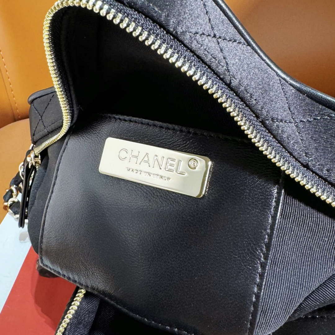 Chanel AS4579 Star Handbag Satin & gold-tone metal Black - Default Title - View 7