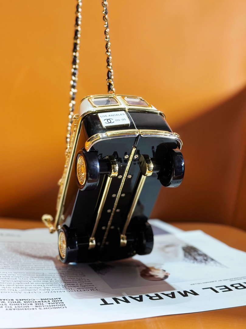 Chanel AS4590 MINI VAN Minaudiere plexi Enamel  Strass & Gold-Tone Metalblack White & Gold